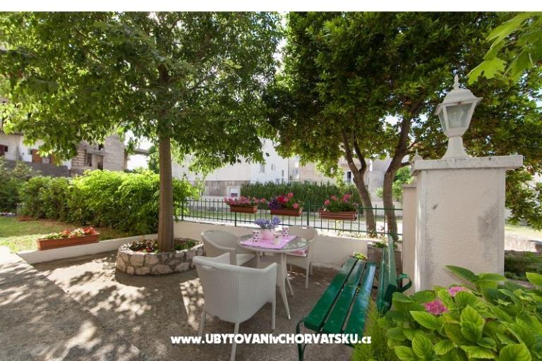 Apartmani Svjetlana i Ivo Mravičić – foto 3