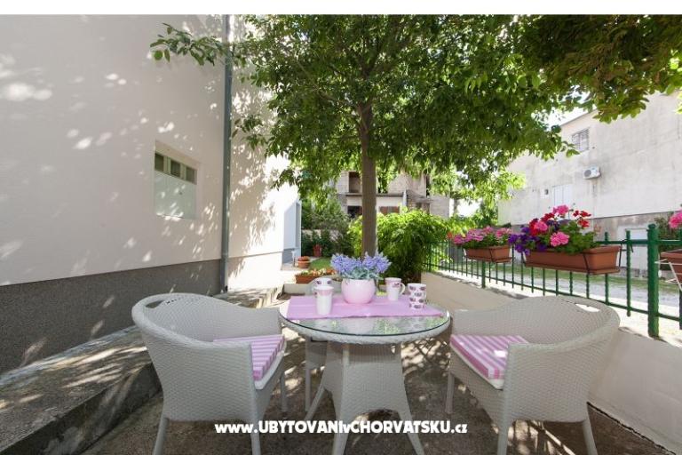 Apartmani Svjetlana i Ivo Mravičić – foto 4