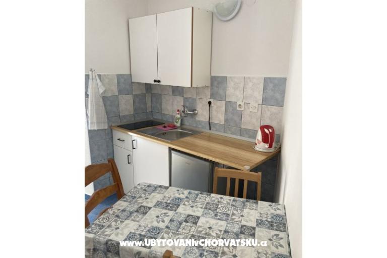 Apartmani Tri palme – foto 12