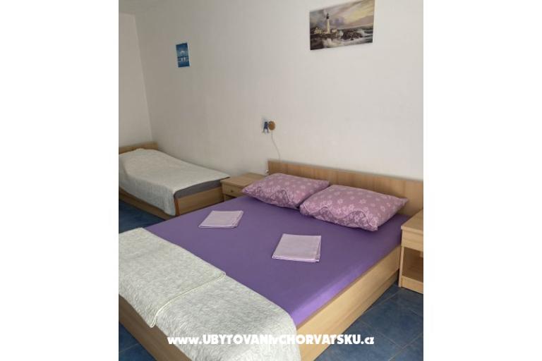 Apartmani Tri palme – foto 14