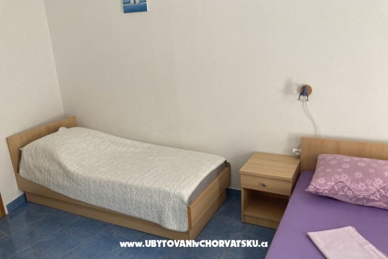 Apartmani Tri palme – foto 15