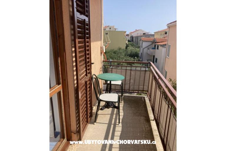 Apartmani Tri palme – foto 16