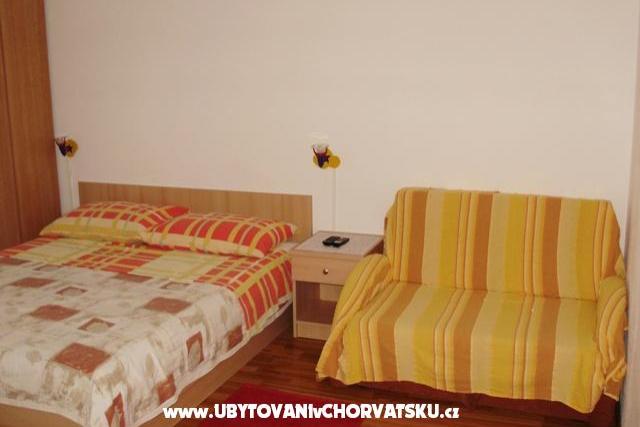 Apartmani Tri palme – foto 4