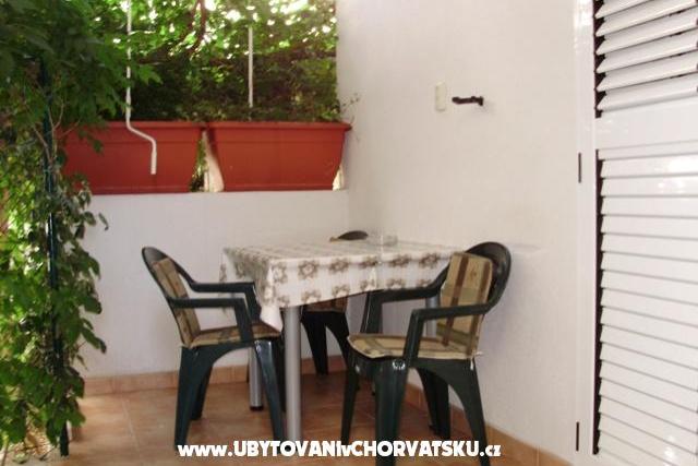 Apartmani Tri palme – foto 6