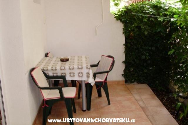 Apartmani Tri palme – foto 7
