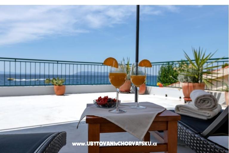 Beachfront Apartman NIVES – foto 17