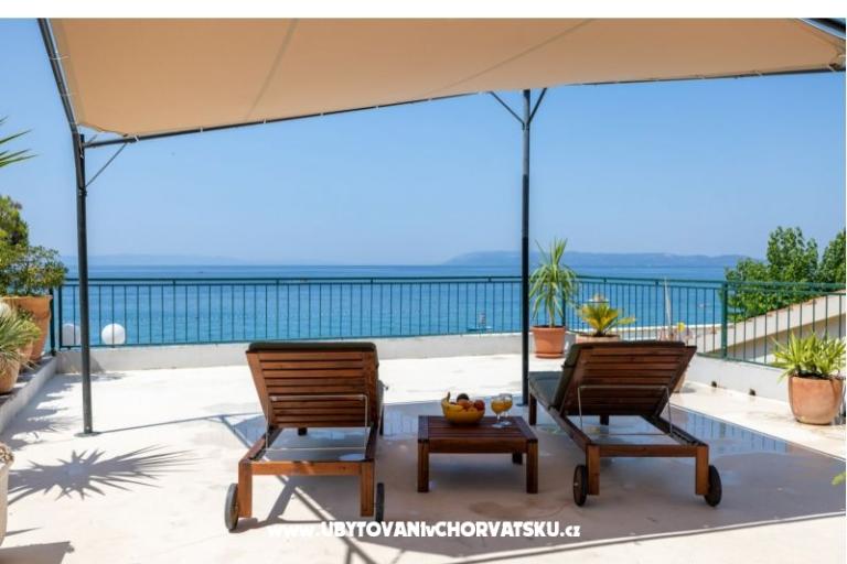 Beachfront Apartman NIVES – foto 33