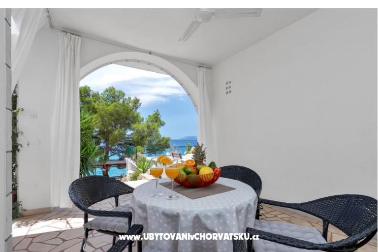 Beachfront Apartman NIVES – foto 4