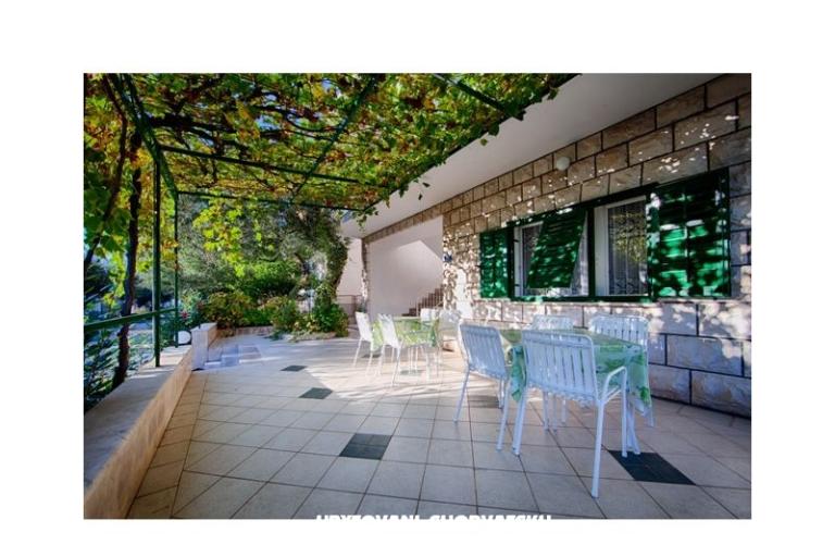 Čobrnić Sobe i Apartmani – foto 3
