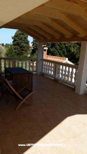 Kuća Ugljan – foto 3