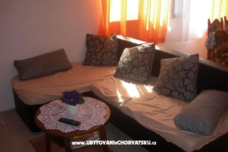 Apartman Prznjak + boat – foto 10