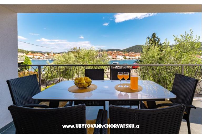 Kuća s pogledom na more Antivo – foto 40