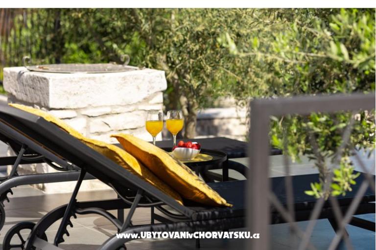 Kuća s pogledom na more Antivo – foto 47