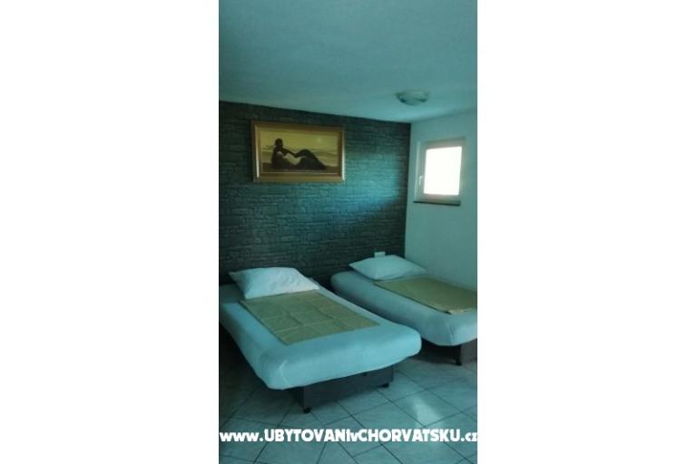 Apartmani Anamaria – foto 2
