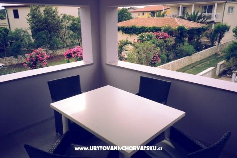 Apartmani Lavanda Centar – foto 11