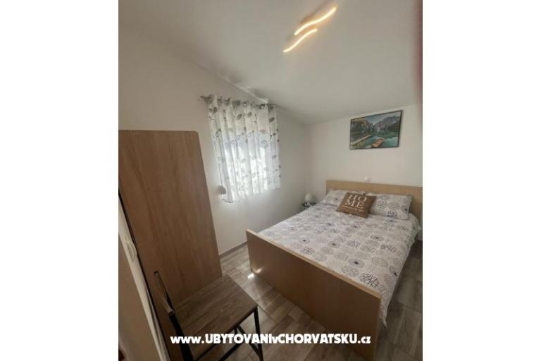 Apartmani Kreć Lozice otok Vir – foto 25