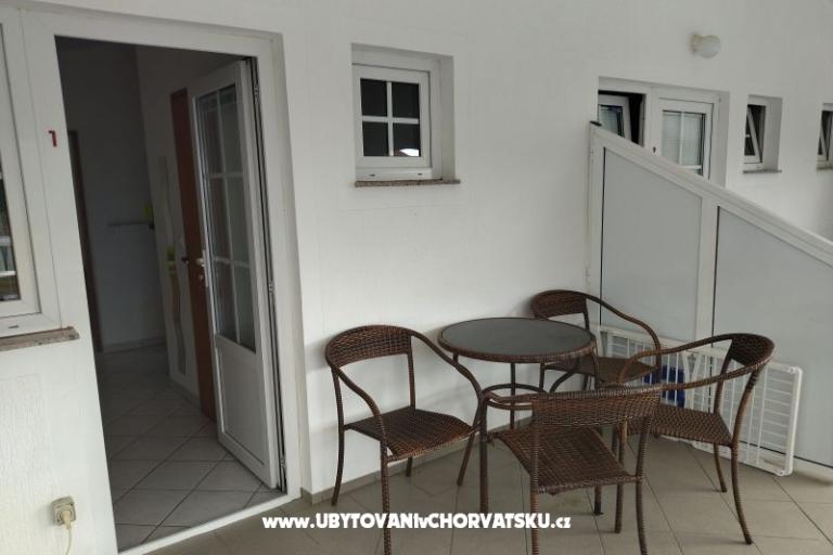 Apartmani Oto Ivanka – foto 7