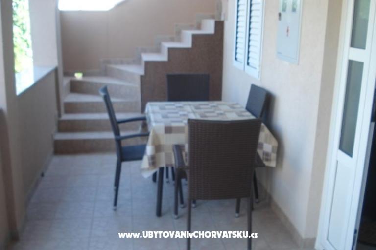 Apartmani Orešić – foto 17