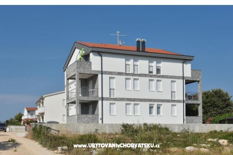 Crowonder Luxury Vir – foto 2