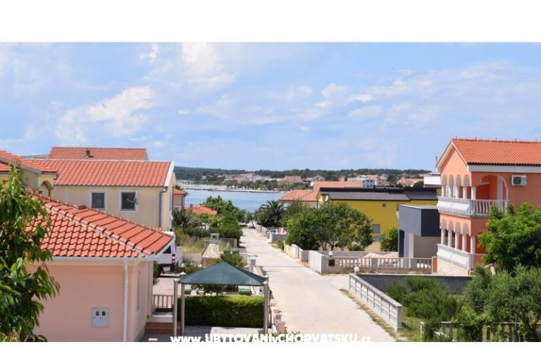 Apartmani DELUXE – foto 4