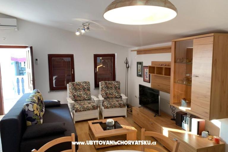 Apartmani Karolina – foto 9