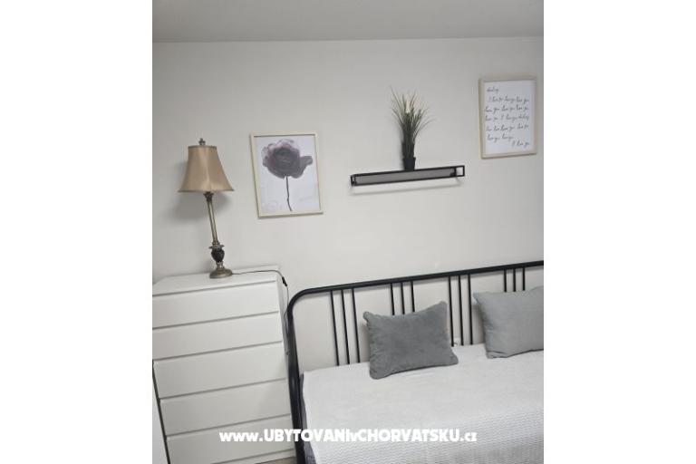 Sunset Paradise Apartmani Vir – foto 13