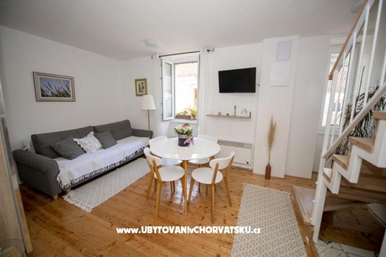 Apartman AndriNa  Vis – foto 3
