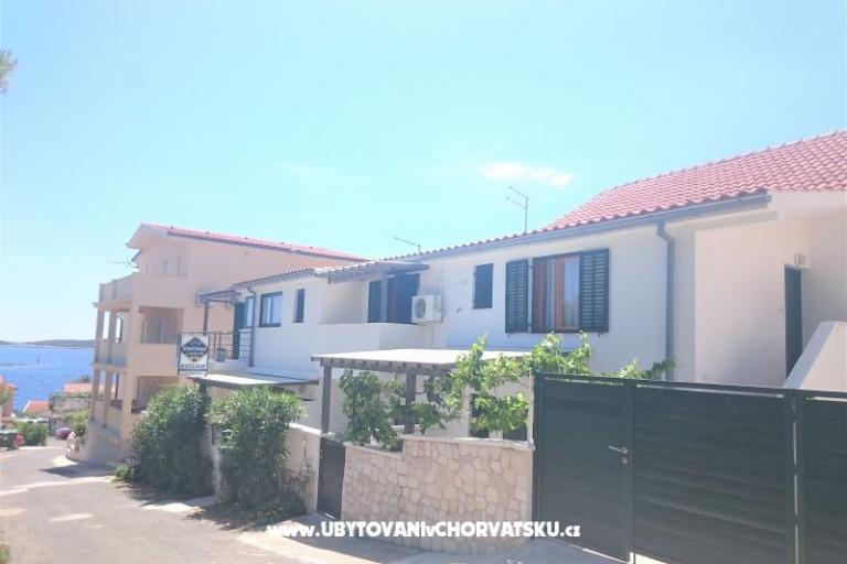Apartmani Lac - Kuća Rak – foto 14