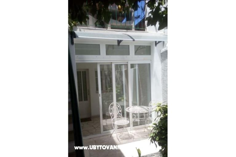 Leandra Sobe &amp; Apartman – foto 12