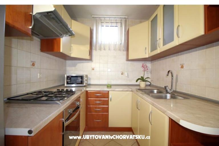 Apartmani Banović Vodice  – foto 10