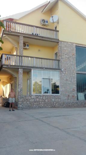 Apartmani i sobe Štrus – foto 4