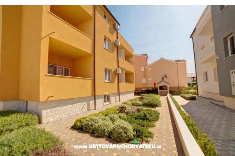Apartmani Iris – foto 2