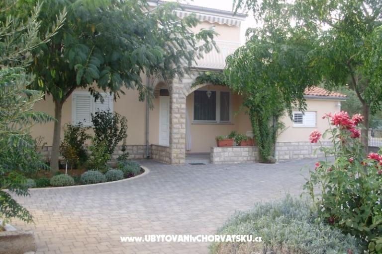 Apartmani Marija – foto 11