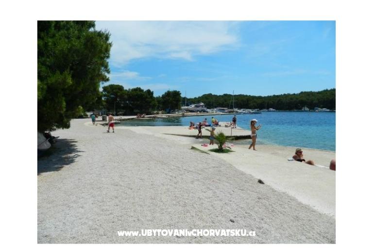 Apartmani Škugor – foto 17