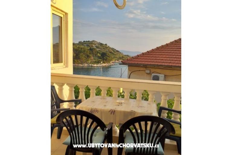 Apartman Ivan (15m from  beach) – foto 13