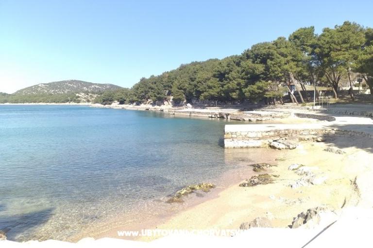 Apartman Ivan (15m from  beach) – foto 18