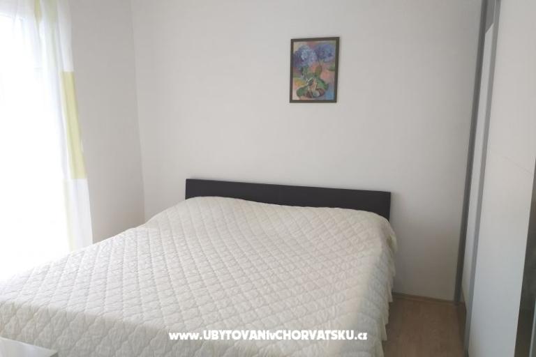 Apartman Ivan (15m from  beach) – foto 4