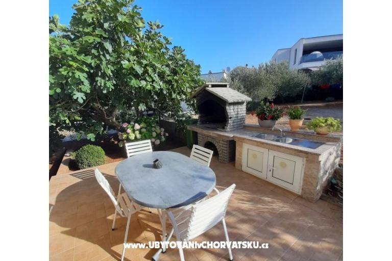 Apartmani Duzelovi dvori  – foto 13