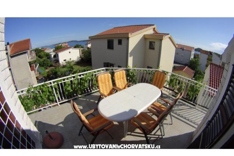 Apartmani Milka-Jure Srima-Vodice – foto 4