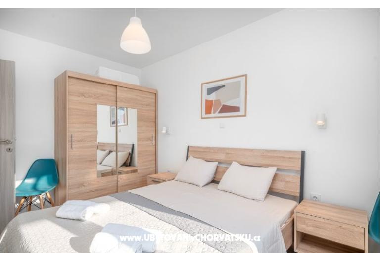 Beach Villa sa bazenom Tribunj – foto 10