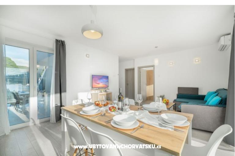 Beach Villa sa bazenom Tribunj – foto 14
