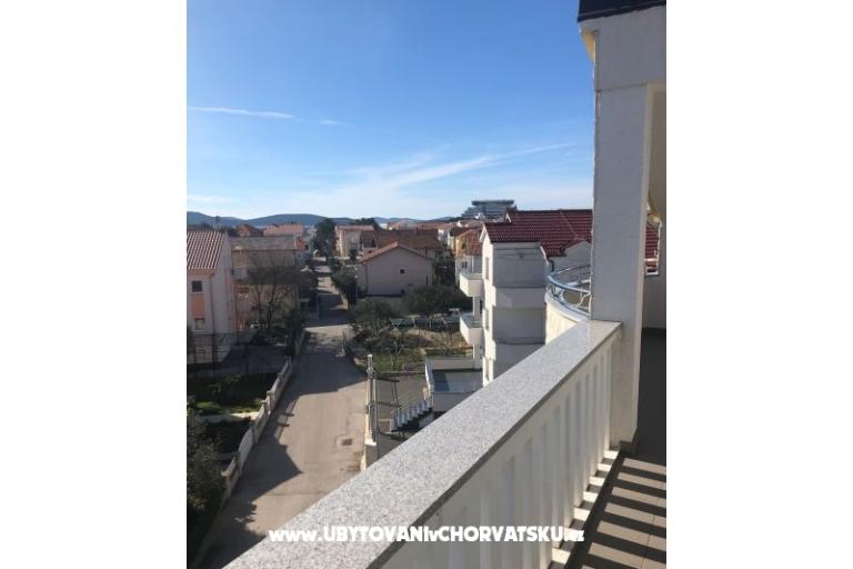Penthouse sa bazenom Ruža – foto 14