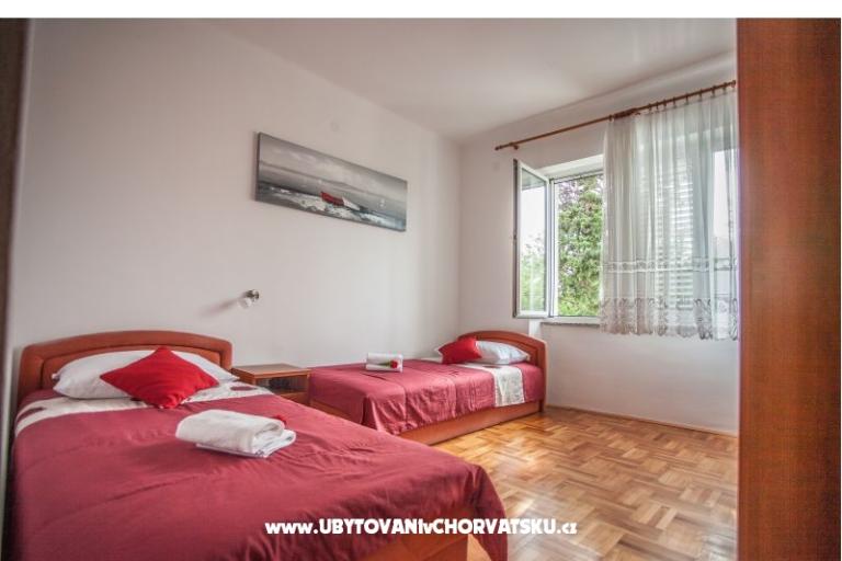 Apartman Tina 10 m. beach – foto 11