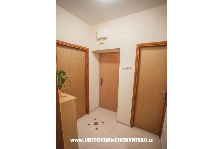 Apartman Tina 10 m. beach – foto 12