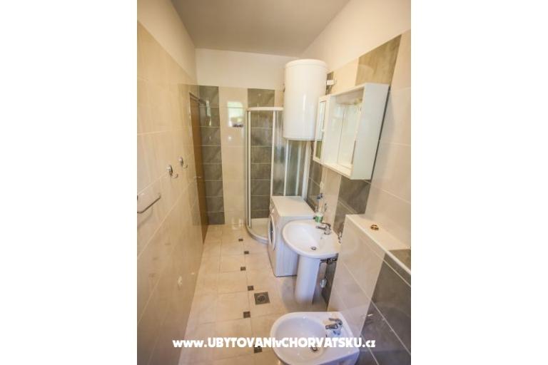 Apartman Tina 10 m. beach – foto 13