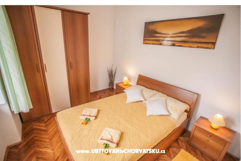 Apartman Tina 10 m. beach – foto 8