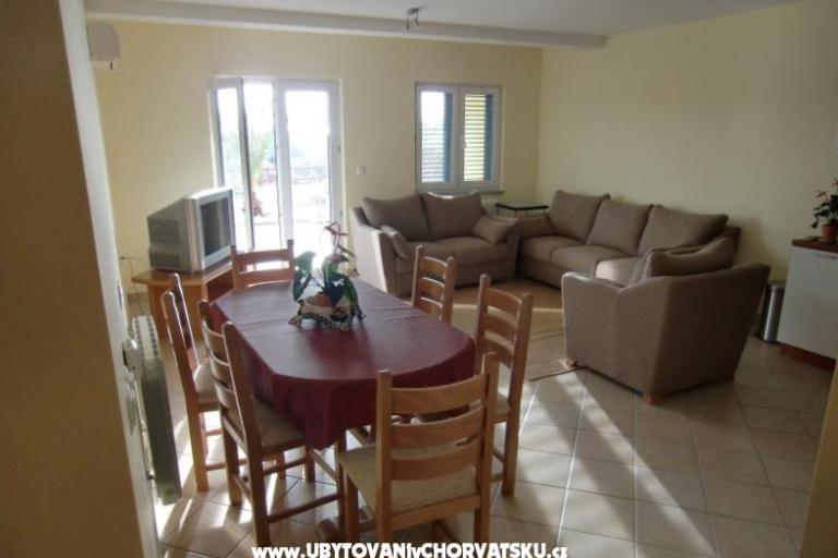 Apartmani Čirjak – foto 10