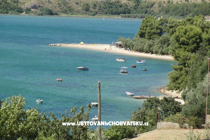 Apartmani Lora – foto 2