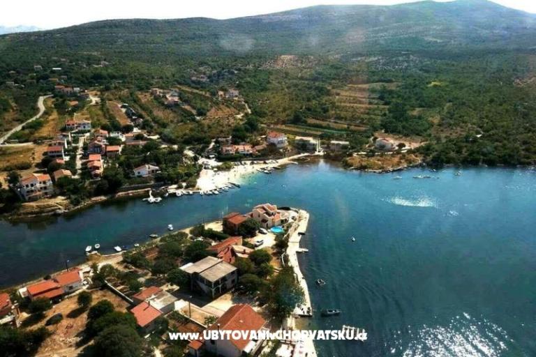 Apartmani Pešut – foto 5