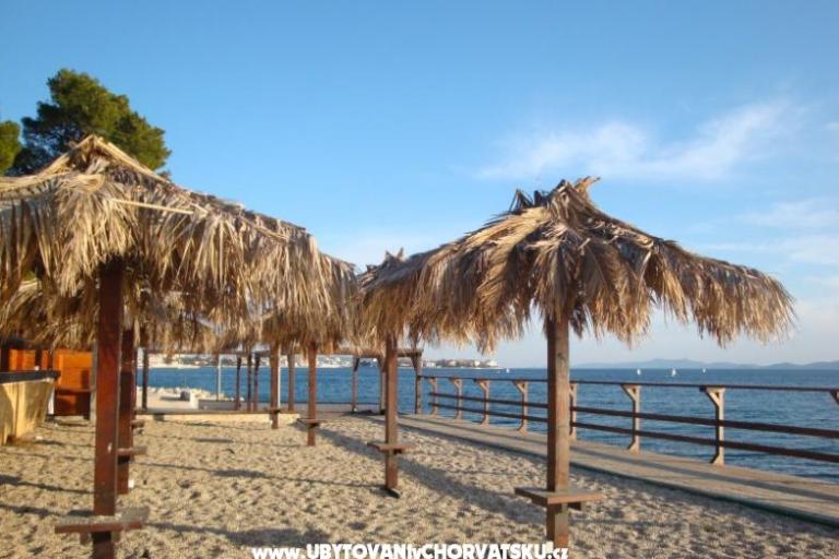 Apartmani Puntamika coast – foto 11